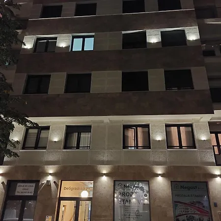 Slavija Square Apartment Belgrad