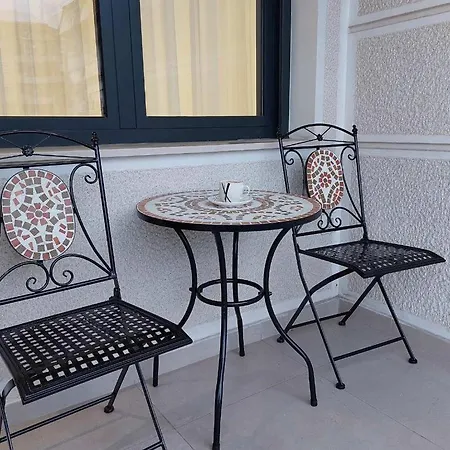 Slavija Square Apartment