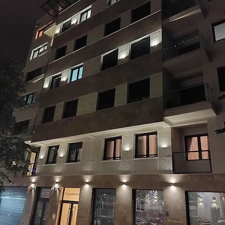 Slavija Square Апартаменты *