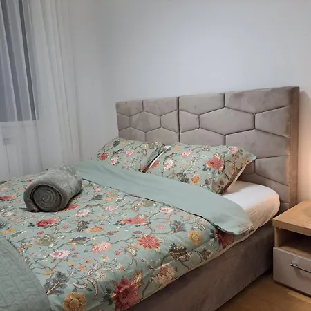 Slavija Square Apartment Belgrad